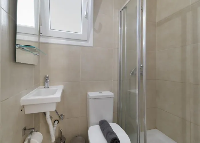 Guest house M2 Nikiana